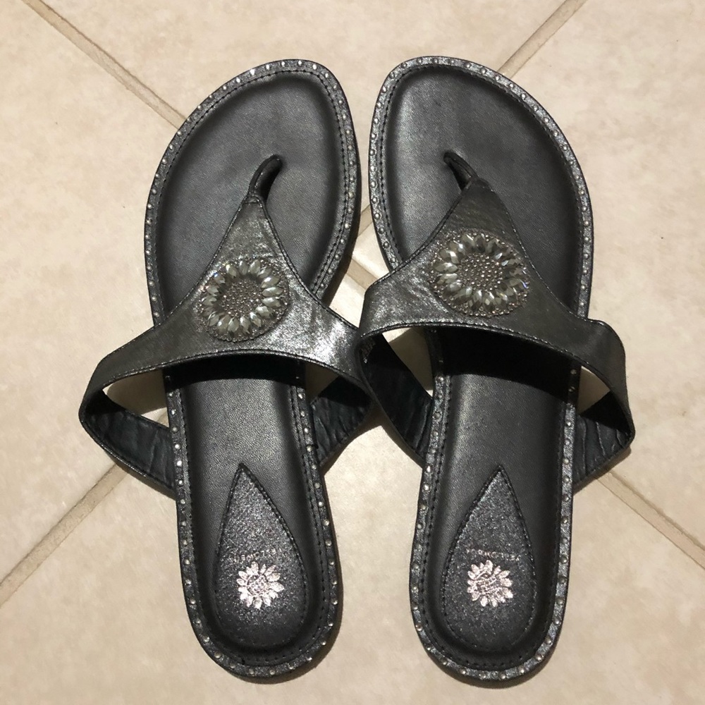 Yellow box sandals